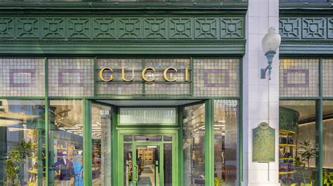 gucci store ct